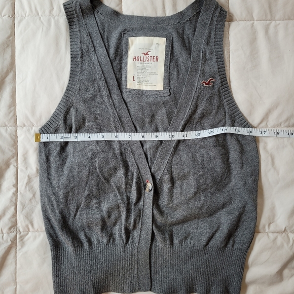 Hollister Sweater vest - Picture 10 of 11